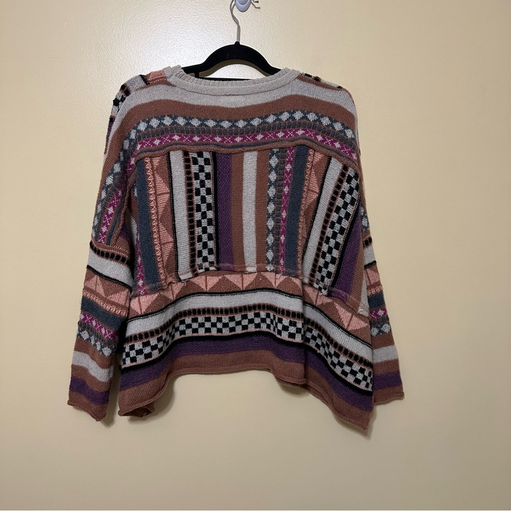 Easel Oversized Multi-colored Geometric Tribal Re… - image 6